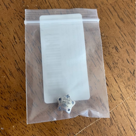 NWOT Bold Sparkling Star Charm Sterling Silver 925 - Picture 7 of 15